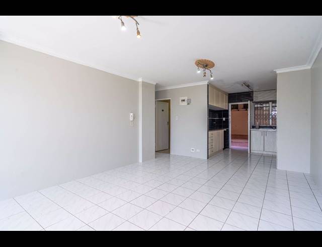2 BEDROOM FLAT FOR SALE IN SHERWOOD